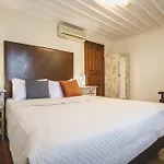 Sagredo Traditional House