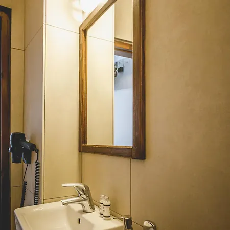 Sagredo Traditional House