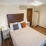 게스트하우스 Sagredo Traditional House 3*