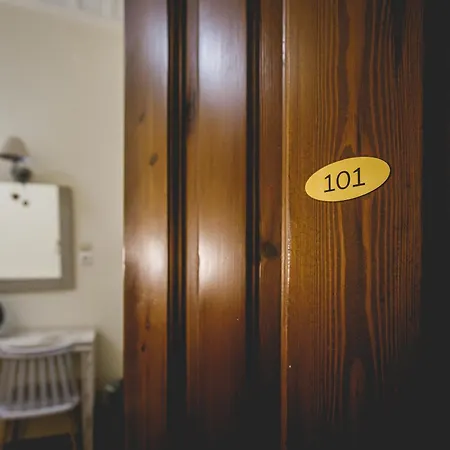 Gasthuis Sagredo Traditional House