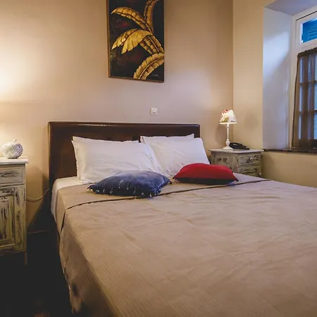 Sagredo Traditional House