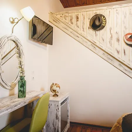Sagredo Traditional House