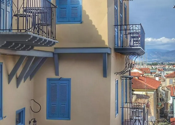 Sagredo Traditional House 4* Нафплион