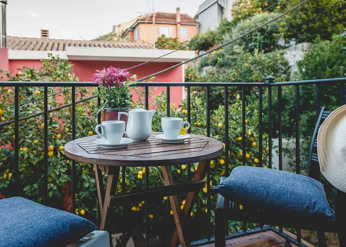 Πανσιόν Sagredo Traditional House 3*