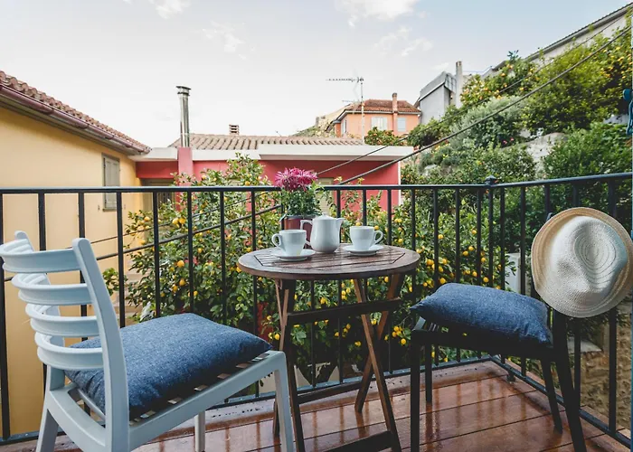 Sagredo Traditional House 4*