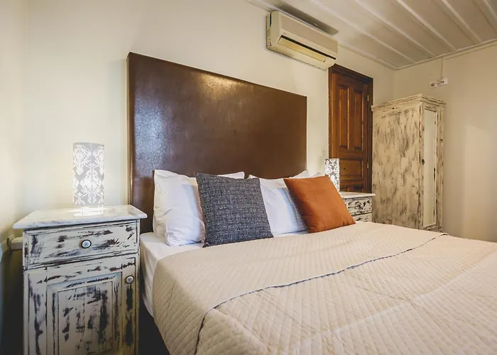 Sagredo Traditional House 4* Нафплион