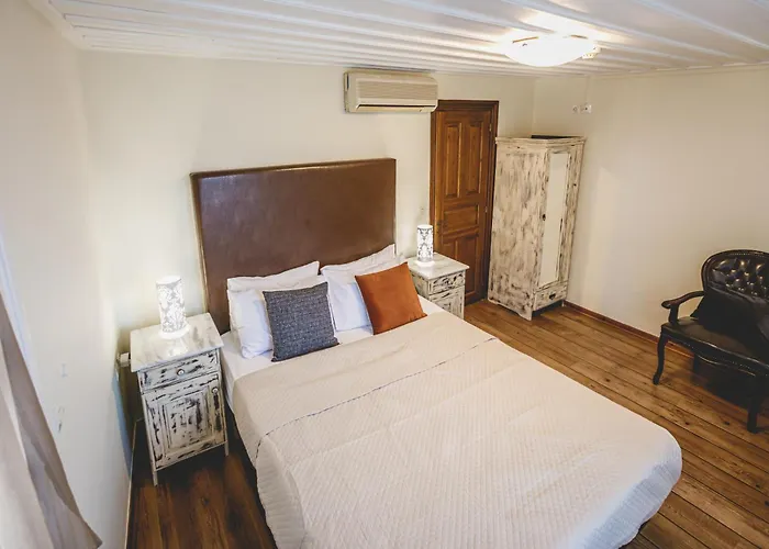 Πανσιόν Sagredo Traditional House 3*