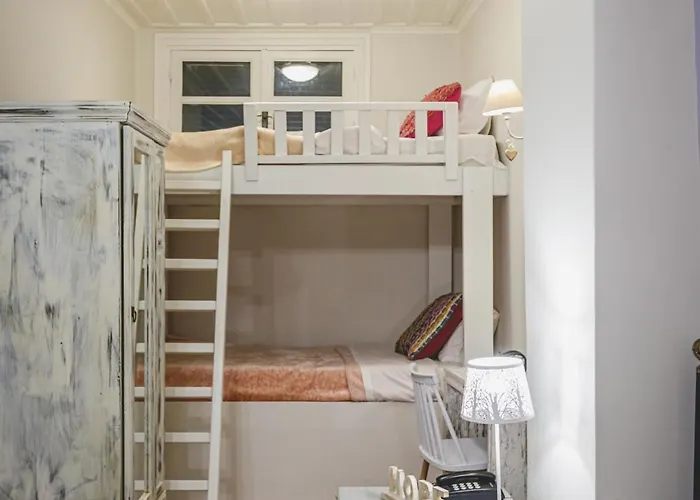 Sagredo Traditional House 3*